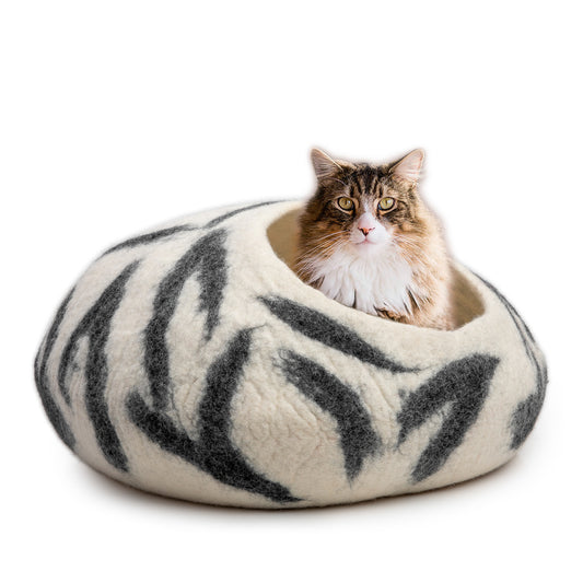 Cat-Caves-for-Female-Cats Woolygon