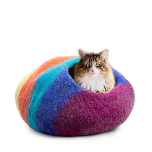 How-to-Clean-Cat-Beds-100-Merino-Wool-Cat-Cave-Home-Decor-WOOLYGON Woolygon