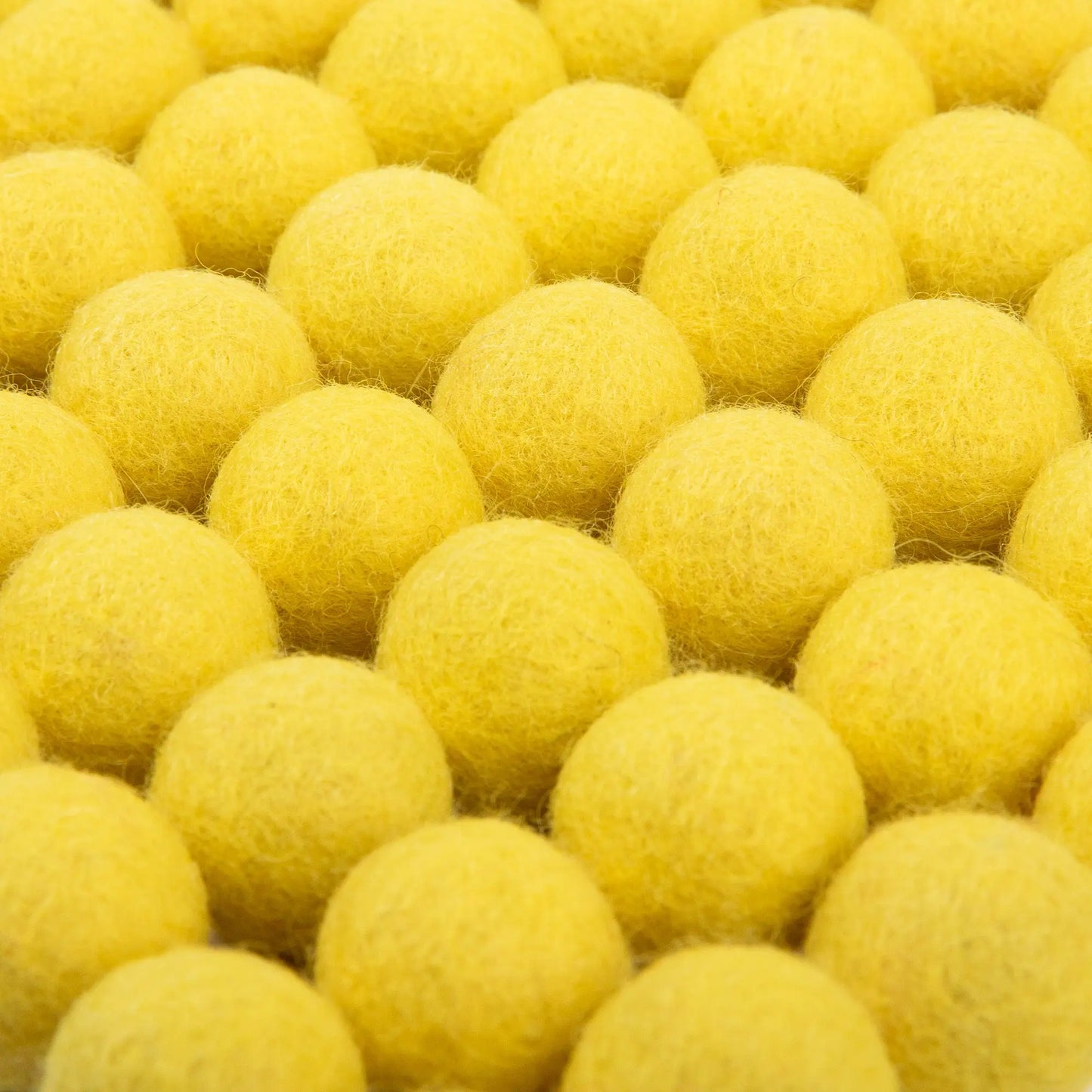 2cm Colorful Wool Felt Balls for Crafts & DIY Fun Yellow Woolygon