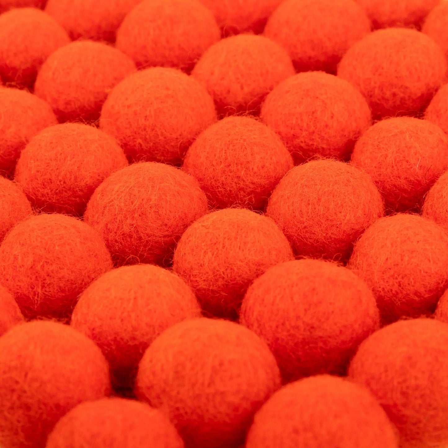Soft and Versatile 2 cm Felt Balls Perfect for Home Decor and Crafts Woolygon