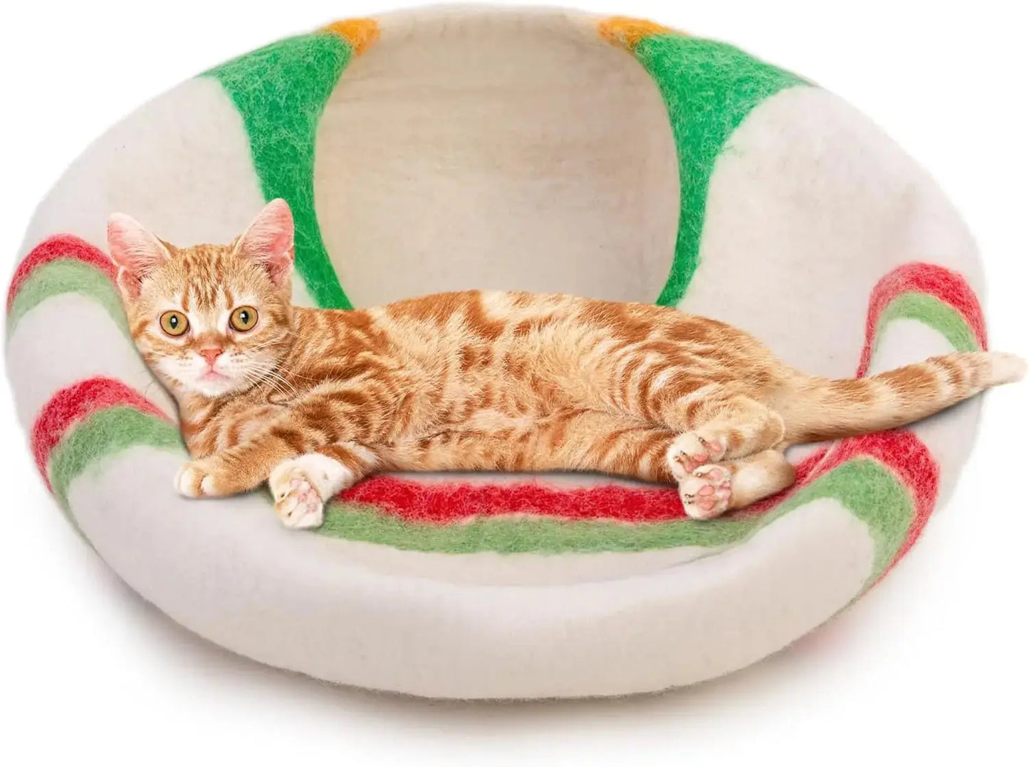 Luxury cat bed with felt material