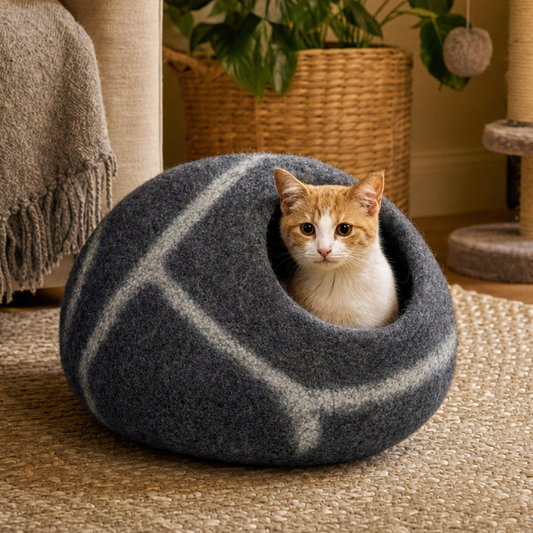 Wool Felt Cat Cave Bed | Handmade Modern Cat House | Cozy Pet Furniture for Large Cats | Eco-Friendly Gift