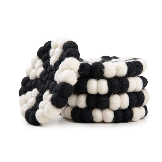 Felt Snowflex Coaster Set | Black & White Wool Ball Drink Mats | Modern Scandinavian Table Decor | Handmade Absorbent Gift Woolygon